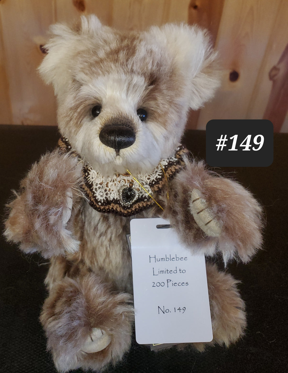 Humblebee - 12" Mohair w/ Cream and Brown Fur, Lace Collar - Isabelle Collection