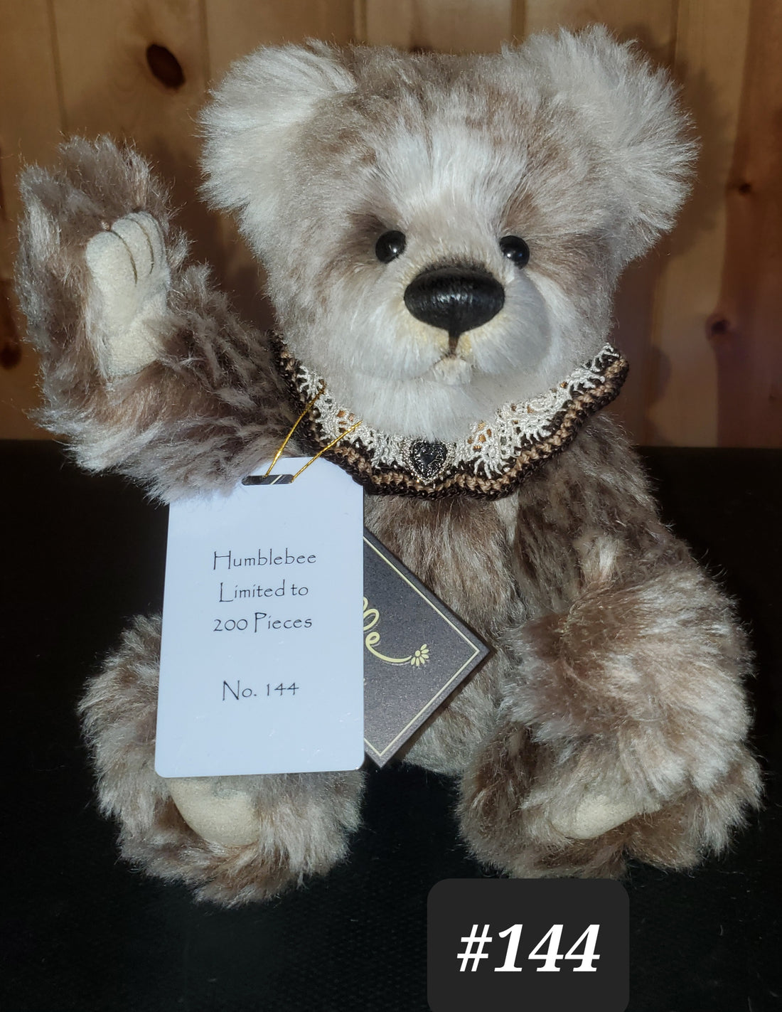 Humblebee - 12" Mohair w/ Cream and Brown Fur, Lace Collar - Isabelle Collection