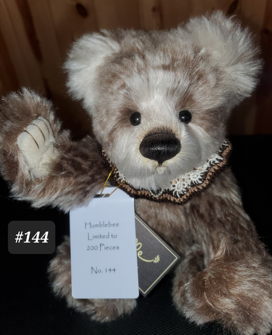 Humblebee - 12" Mohair w/ Cream and Brown Fur, Lace Collar - Isabelle Collection