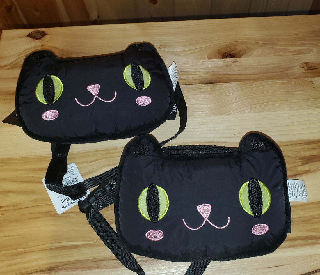 The Way To Celebrate Black Cat Zippered Halloween Treat Bag