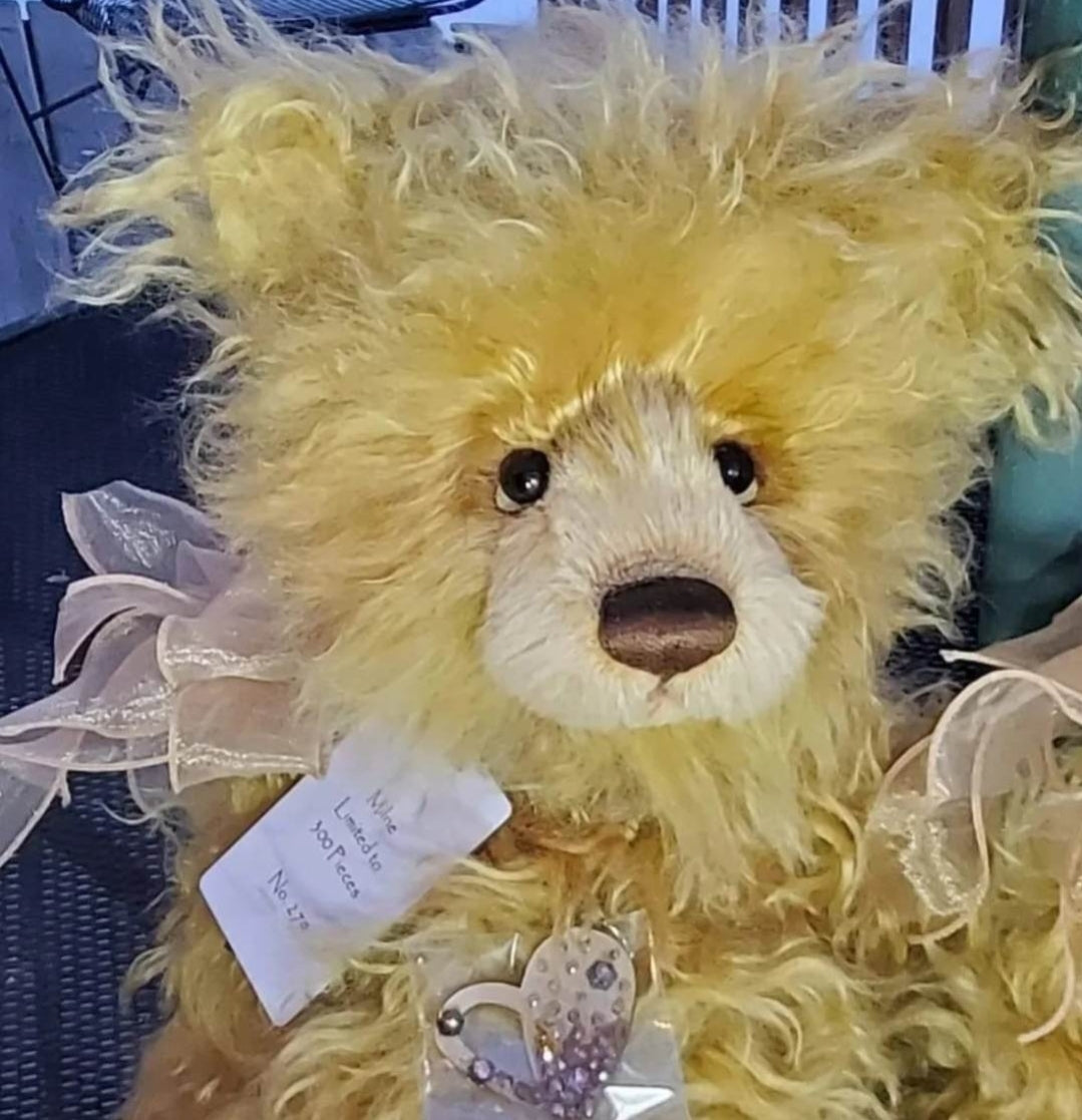 Milne -20" Long, Wavy Mohair Bear from Isabelle Collection by Charlie Bears