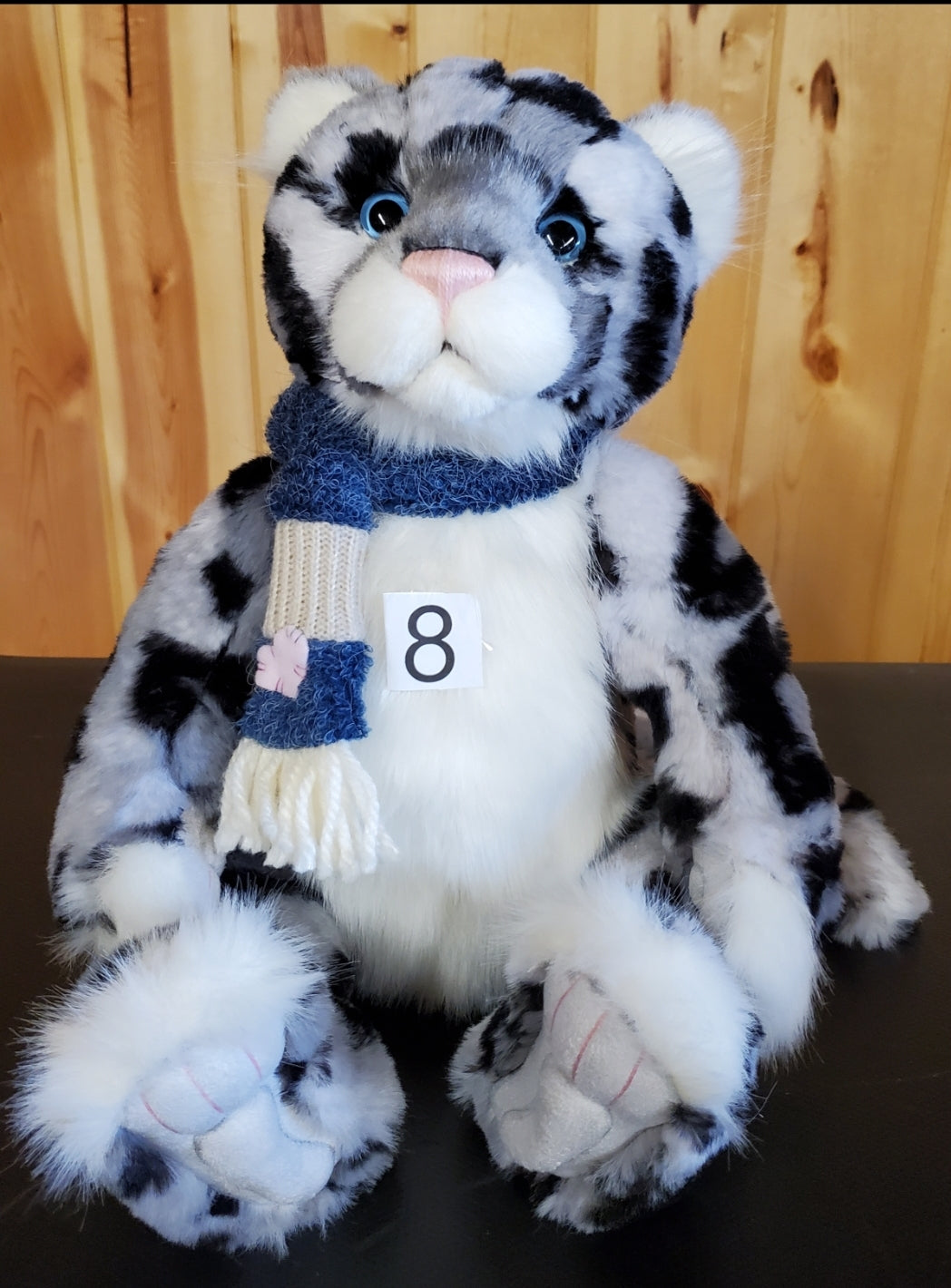 Babbledy - 16" Snow Leopard - Paw Store Exclusive by Charlie Bears