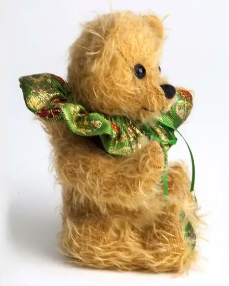 Florry 6"  Limited Edition Bear by Canterbury Bears
